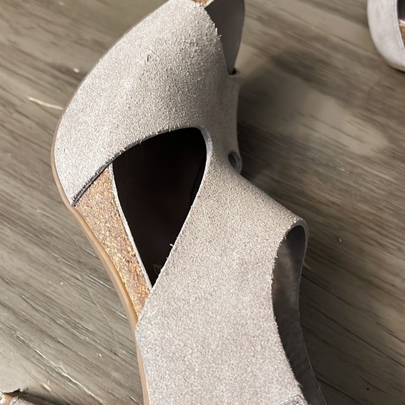 PEDRO GARCIA GRAY SUEDE HEELS 38= 8 US - Picture 12 of 17